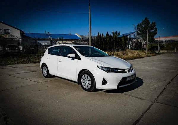 toyota świętokrzyskie Toyota Auris cena 32900 przebieg: 184000, rok produkcji 2014 z Kielce